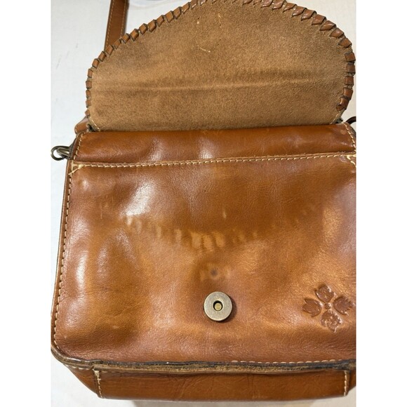 PATRICIA NASH #P53414 Crossbody with Whipstitched Detail In the Color Florence - Picture 10 of 16